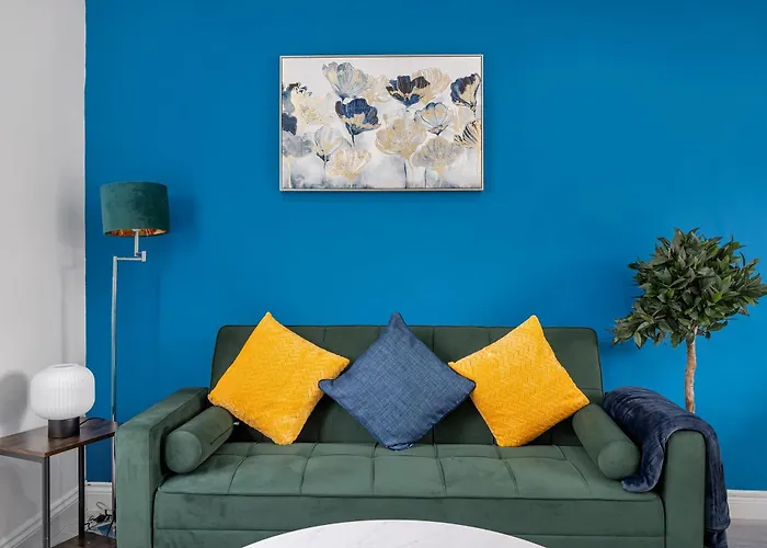 Modern Comfy 3Br 5Guest-Foosball-Central-Parking