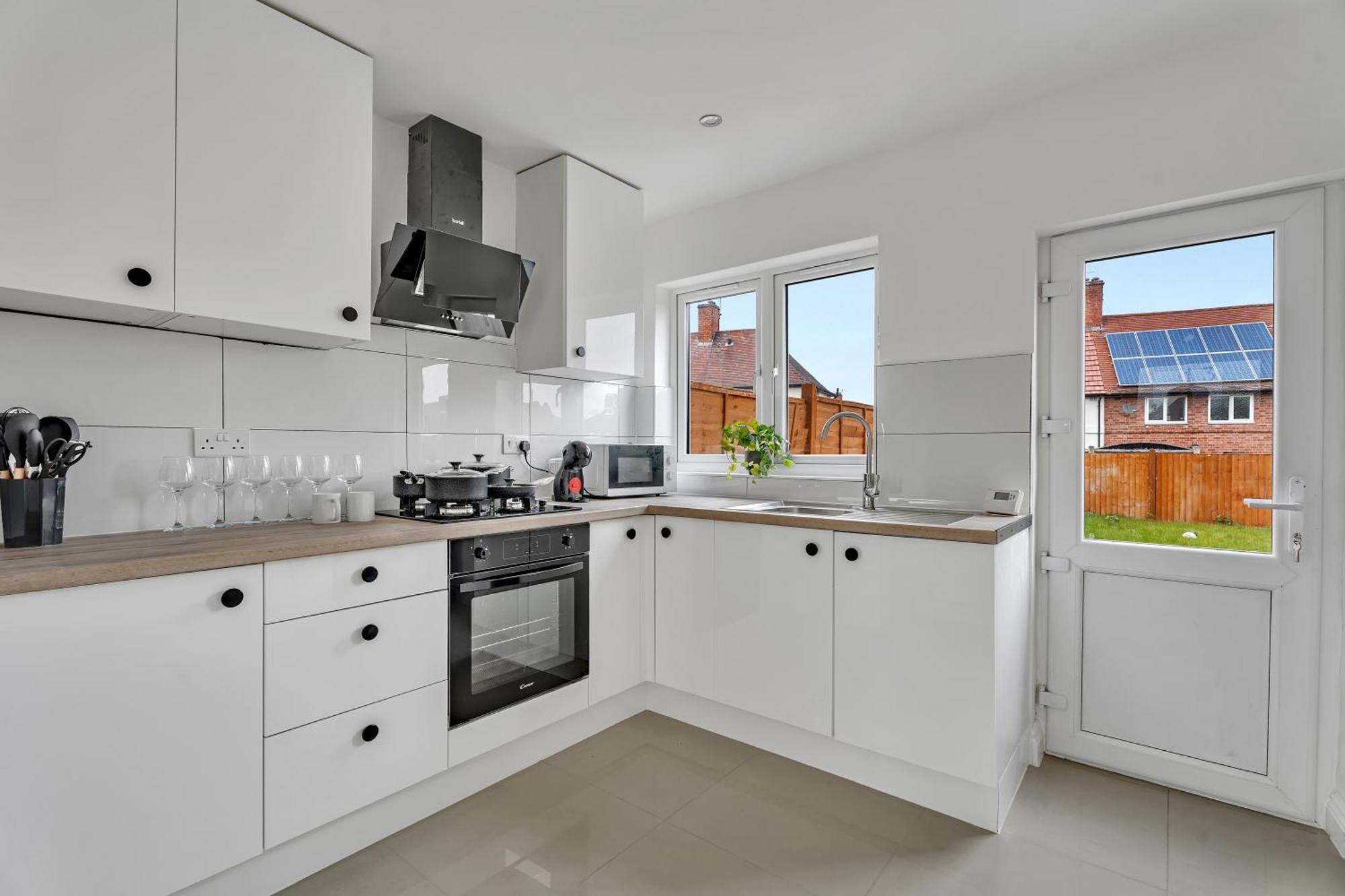 Modern Comfy 3br 5guest-foosball-central-parking Nottingham